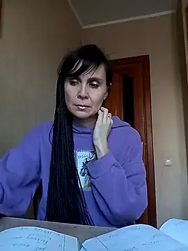 Snapshot of Francenia_lolis chatting on January 3, 9:36 am Francenia lolis online show from January 3, 9:36 am