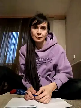 Snapshot of Francenia_lolis chatting on January 22, 2:56 pm Francenia lolis online show from January 22, 2:56 pm