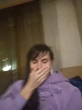 Snapshot of Francenia_lolis chatting on January 25, 7:28 pm Francenia lolis online show from January 25, 7:28 pm