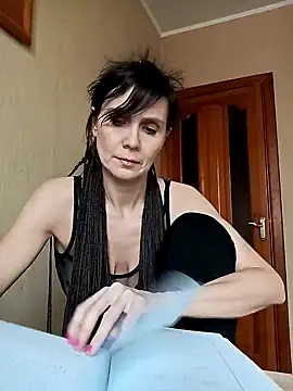 Snapshot of Francenia_lolis chatting on March 23, 7:53 am Francenia lolis online show from March 23, 7:53 am