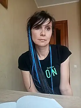Snapshot of Francenia_lolis chatting on September 19, 8:05 am Francenia lolis online show from September 19, 8:05 am