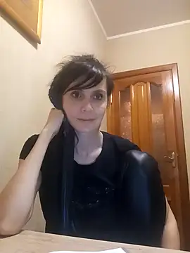 Francenia lolis online show from October 27, 7:07 pm