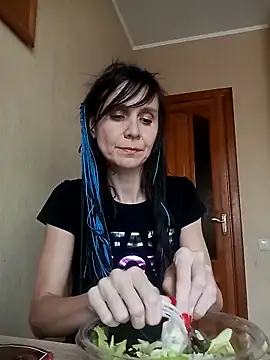 Francenia lolis online show from November 9, 9:18 am