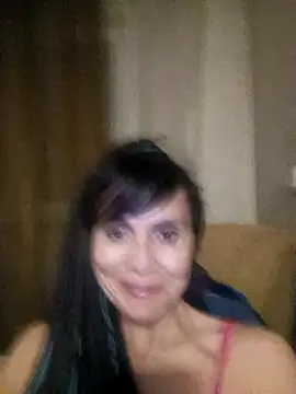 Snapshot of Francenia_lolis chatting on June 15, 9:17 pm Francenia lolis online show from June 15, 9:17 pm