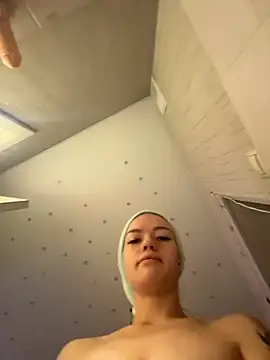 Snapshot of -Sexy_Barbie- chatting on November 3, 2:13 am -Sexy Barbie- online show from November 3, 2:13 am