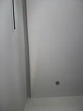 Snapshot of -Sexy_Barbie- chatting on February 12, 7:25 am -Sexy Barbie- online show from February 12, 7:25 am