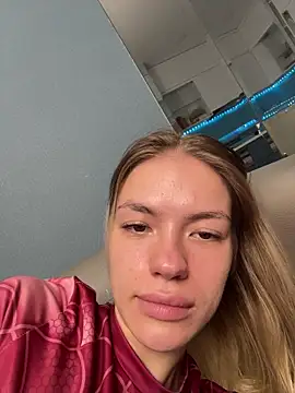 Snapshot of -Sexy_Barbie- chatting on March 16, 2:28 am -Sexy Barbie- online show from March 16, 2:28 am