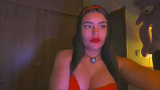 Layla Nicols online show from July 12, 3:08 am