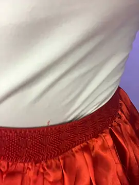 alisson carolina73 online show from December 7, 1:25 am