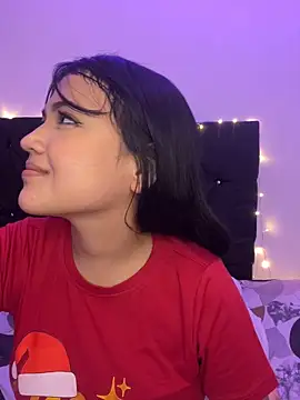 alisson carolina73 online show from December 19, 10:53 pm