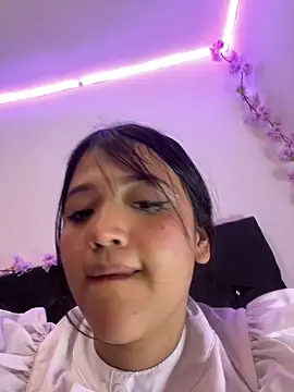 alisson carolina73 online show from February 13, 3:29 am