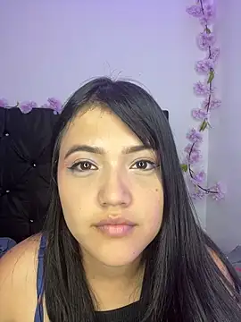 alisson carolina73 online show from March 11, 4:10 am