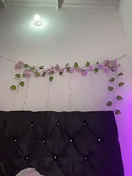 Snapshot of alisson_carolina73 chatting on February 4, 2:39 am alisson carolina73 online show from February 4, 2:39 am