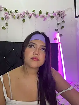 Snapshot of alisson_carolina73 chatting on February 26, 2:32 am alisson carolina73 online show from February 26, 2:32 am