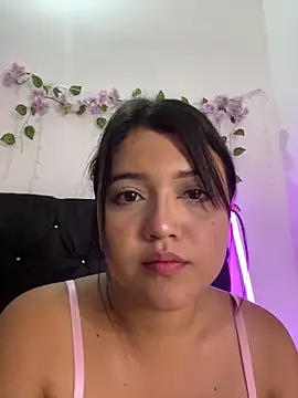 Snapshot of alisson_carolina73 chatting on March 7, 3:47 am alisson carolina73 online show from March 7, 3:47 am