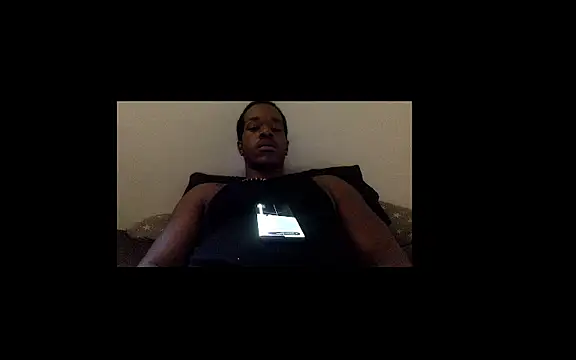 Snapshot of POPAYE972 chatting on May 24, 6:46 pm POPAYE972 online show from May 24, 6:46 pm