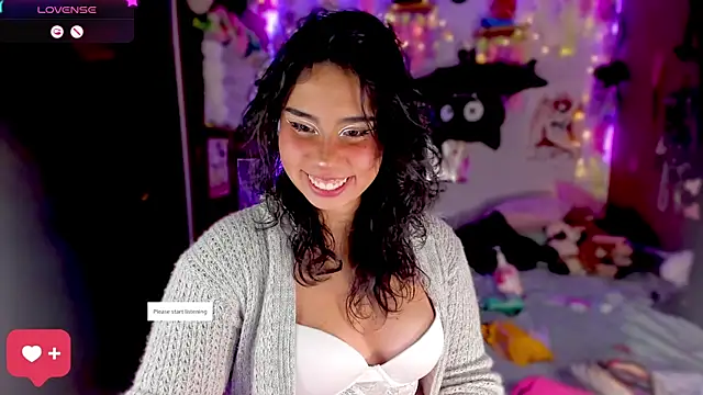 kiki cavilll online show from December 12, 12:48 am