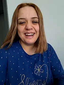 cansuozell online show from September 23, 7:55 am