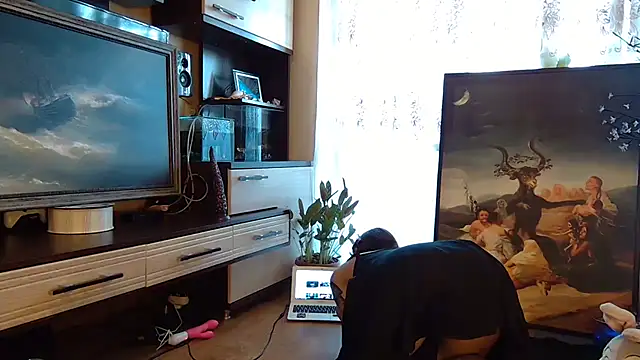 Snapshot of BroadFantasy chatting on June 25, 4:11 pm BroadFantasy online show from June 25, 4:11 pm