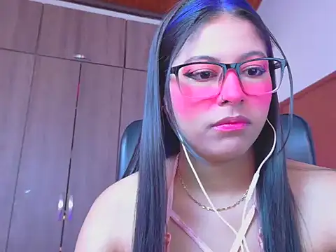  ALLYSON18  online show from July 17, 12:01 pm