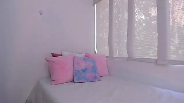 Brisa blue online show from January 14, 4:18 pm