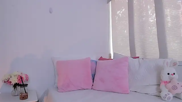 Brisa blue online show from February 19, 7:16 pm