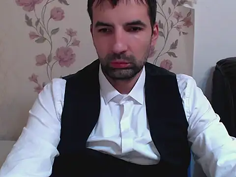 Snapshot of Leo_1617 chatting on January 12, 7:08 pm Leo 1617 online show from January 12, 7:08 pm