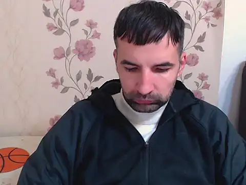 Snapshot of Leo_1617 chatting on March 23, 10:30 am Leo 1617 online show from March 23, 10:30 am