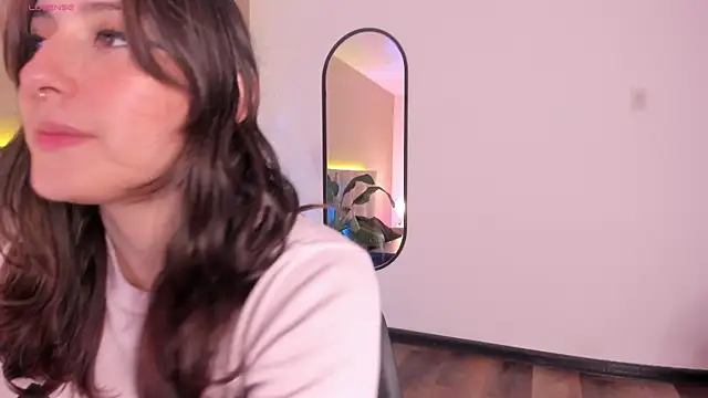 Snapshot of Karito-28 chatting on November 12, 12:05 pm Karito-28 online show from November 12, 12:05 pm