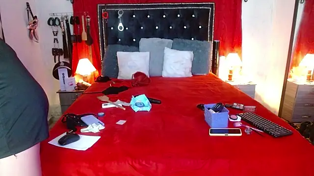 SamaraMartinez online show from October 1, 9:37 am