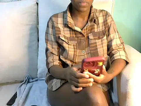 Snapshot of Caryyyl chatting on September 18, 6:37 am Caryyyl online show from September 18, 6:37 am