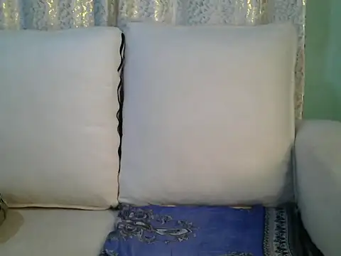 Snapshot of Caryyyl chatting on November 16, 12:27 am Caryyyl online show from November 16, 12:27 am