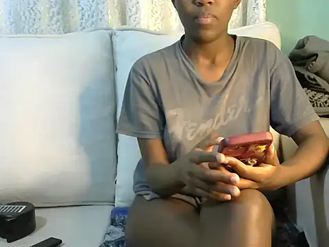 Snapshot of Caryyyl chatting on November 16, 12:33 pm Caryyyl online show from November 16, 12:33 pm