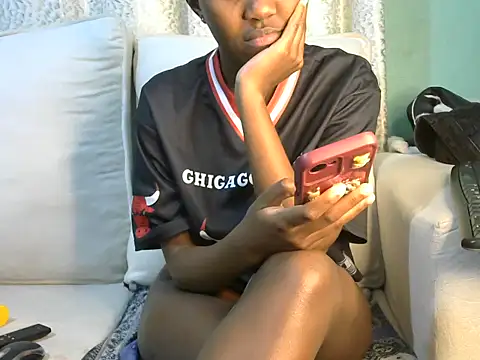 Snapshot of Caryyyl chatting on November 29, 2:53 pm Caryyyl online show from November 29, 2:53 pm