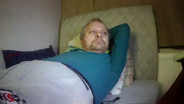 amylrmm1903 online show from March 2, 4:42 pm