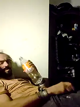 Snapshot of harterdome chatting on October 7, 11:29 am harterdome online show from October 7, 11:29 am