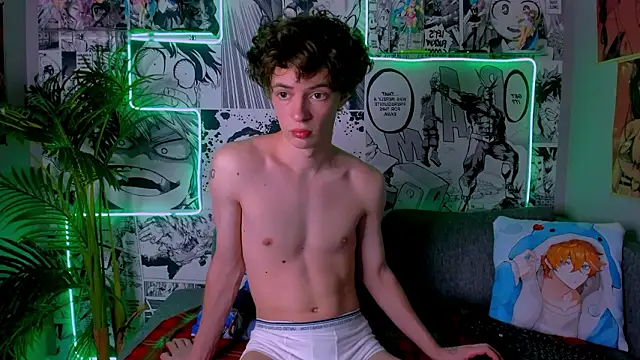 LukeSweet online show from March 19, 3:38 pm