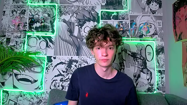Snapshot of LukeSweet chatting on July 2, 1:17 pm LukeSweet online show from July 2, 1:17 pm