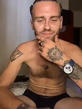 Snapshot of Danjamez1892 chatting on January 14, 7:17 am Danjamez1892 online show from January 14, 7:17 am