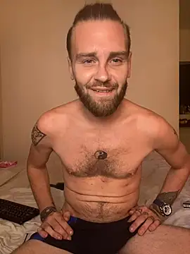 Snapshot of Danjamez1892 chatting on January 30, 2:16 am Danjamez1892 online show from January 30, 2:16 am