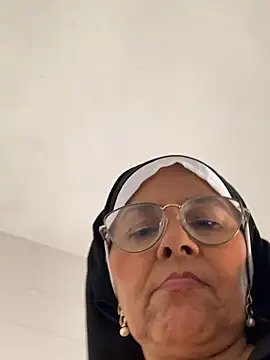 Snapshot of Nadia-melej chatting on February 5, 11:17 pm Nadia-melej online show from February 5, 11:17 pm