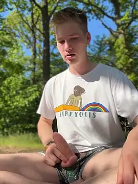 CDLukeLucy420 online show from May 17, 3:08 pm