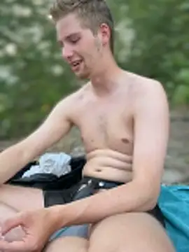 CDLukeLucy420 online show from June 18, 3:16 pm