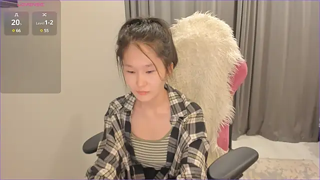 sweetiebunny22 online show from January 24, 2:51 pm