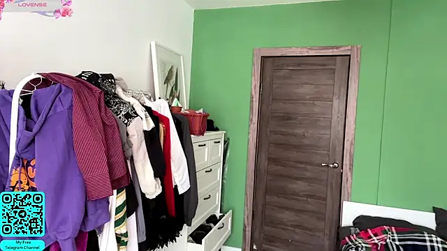 EngelAlman online show from March 12, 7:03 am