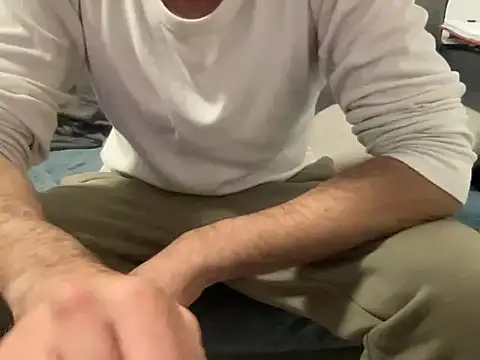 4small4inchlol online show from March 4, 7:31 pm