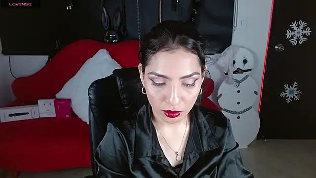 Snapshot of Carolaine69_ chatting on December 5, 1:52 pm Carolaine69 online show from December 5, 1:52 pm