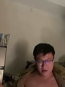 Snapshot of YoY-man chatting on January 5, 4:59 pm YoY-man online show from January 5, 4:59 pm