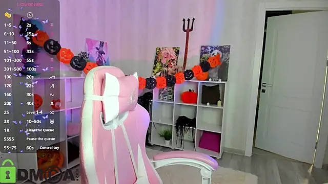 Lasly Fox online show from October 30, 12:12 am