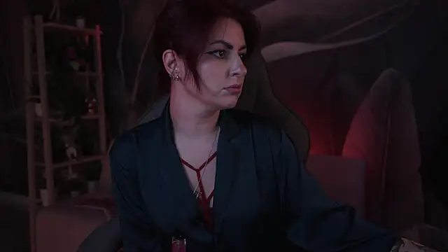 Lana  May online show from October 22, 5:41 am